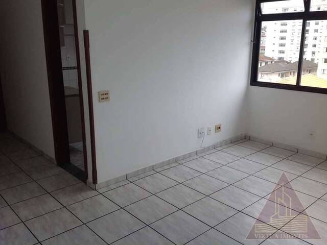 #820 - Apartamento para Locação em Santos - SP - 1